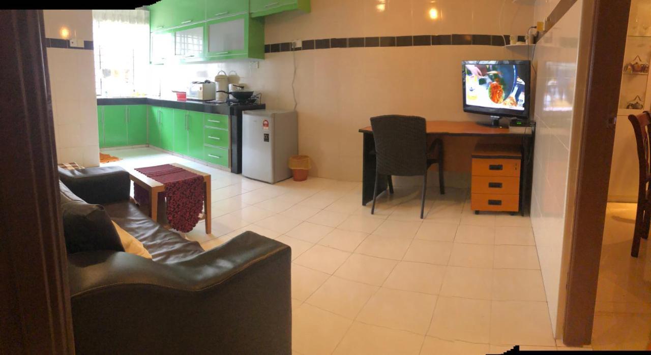Bukit Indah Homestay Bentong Esterno foto